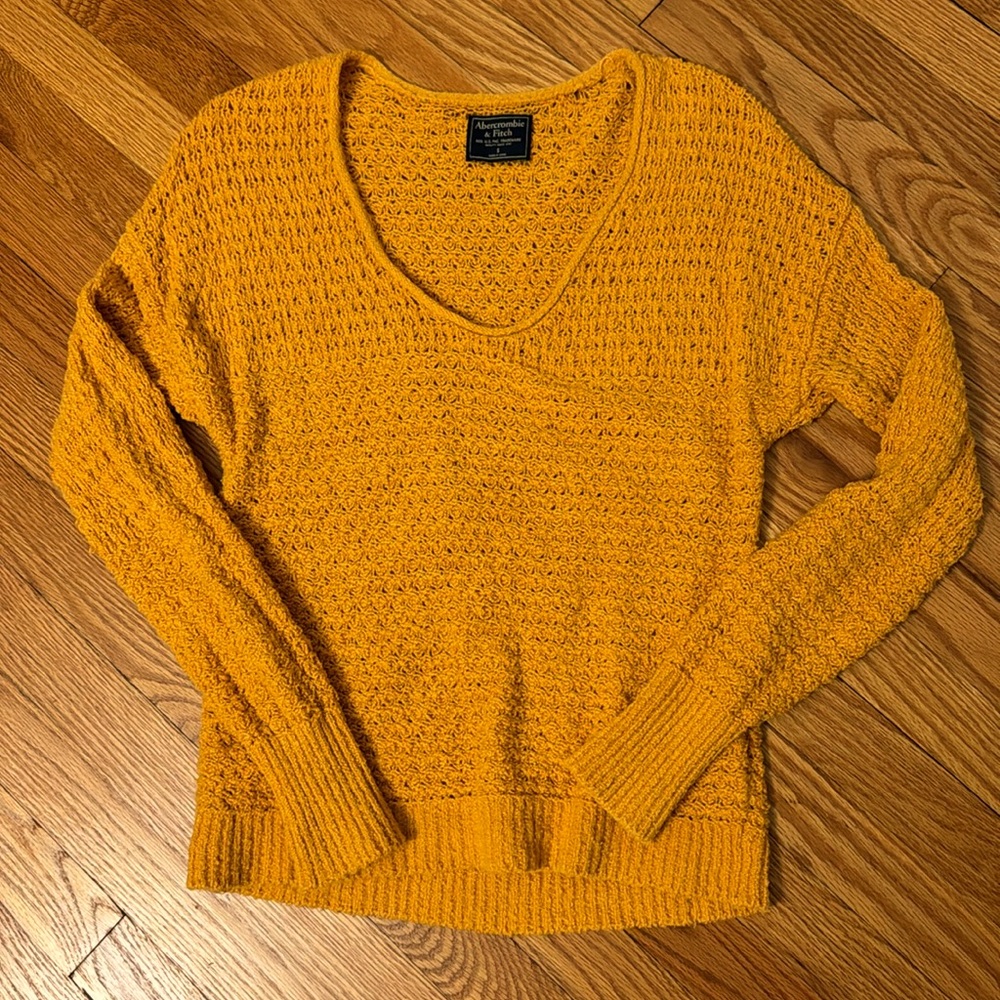 Abercrombie & Fitch | Mustard Knit Sweater | Size S